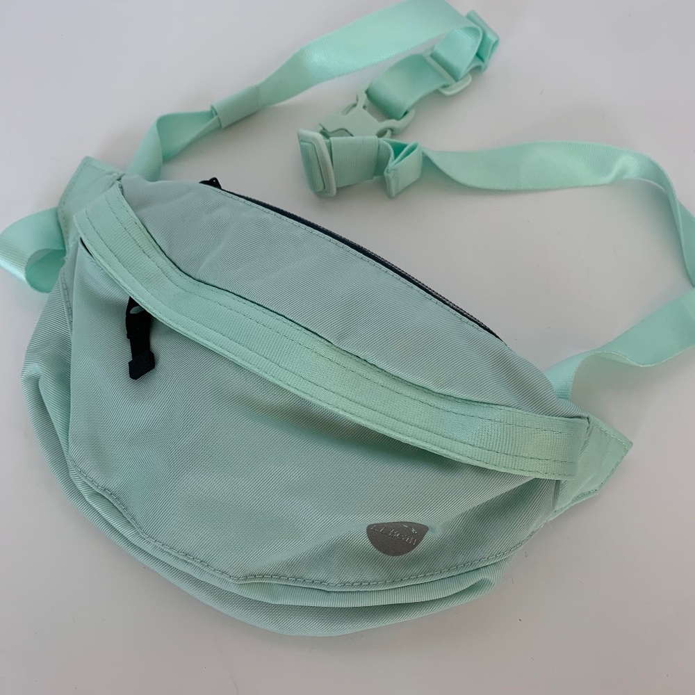 L.L. Bean Teal Boundless Hybrid Waist and Sling Pack